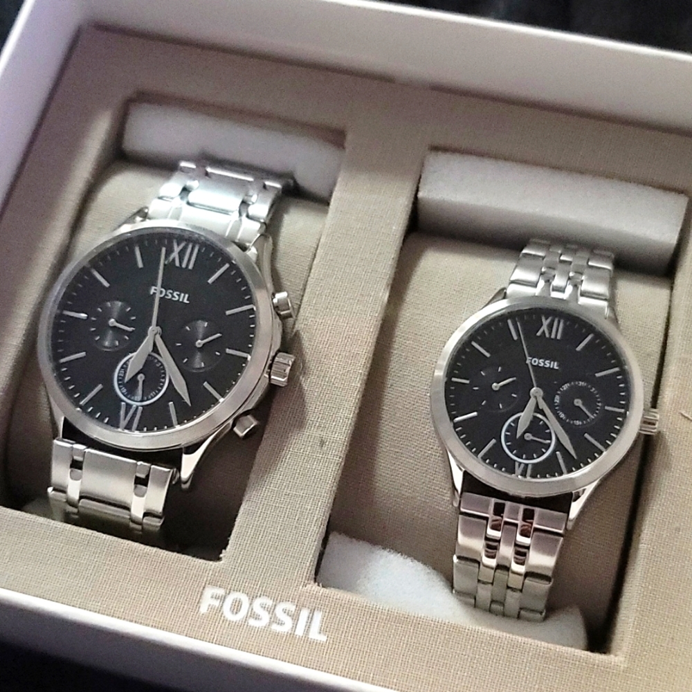 His&Hers silver Fossil watches NWT